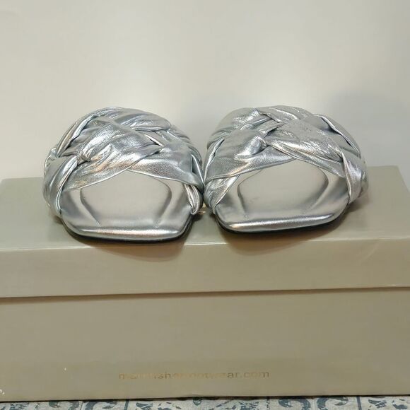 Marc Fisher, Beautiful Genuine Leather, Silver Flat Sandals. NIB-Size/8 - Picture 8 of 8